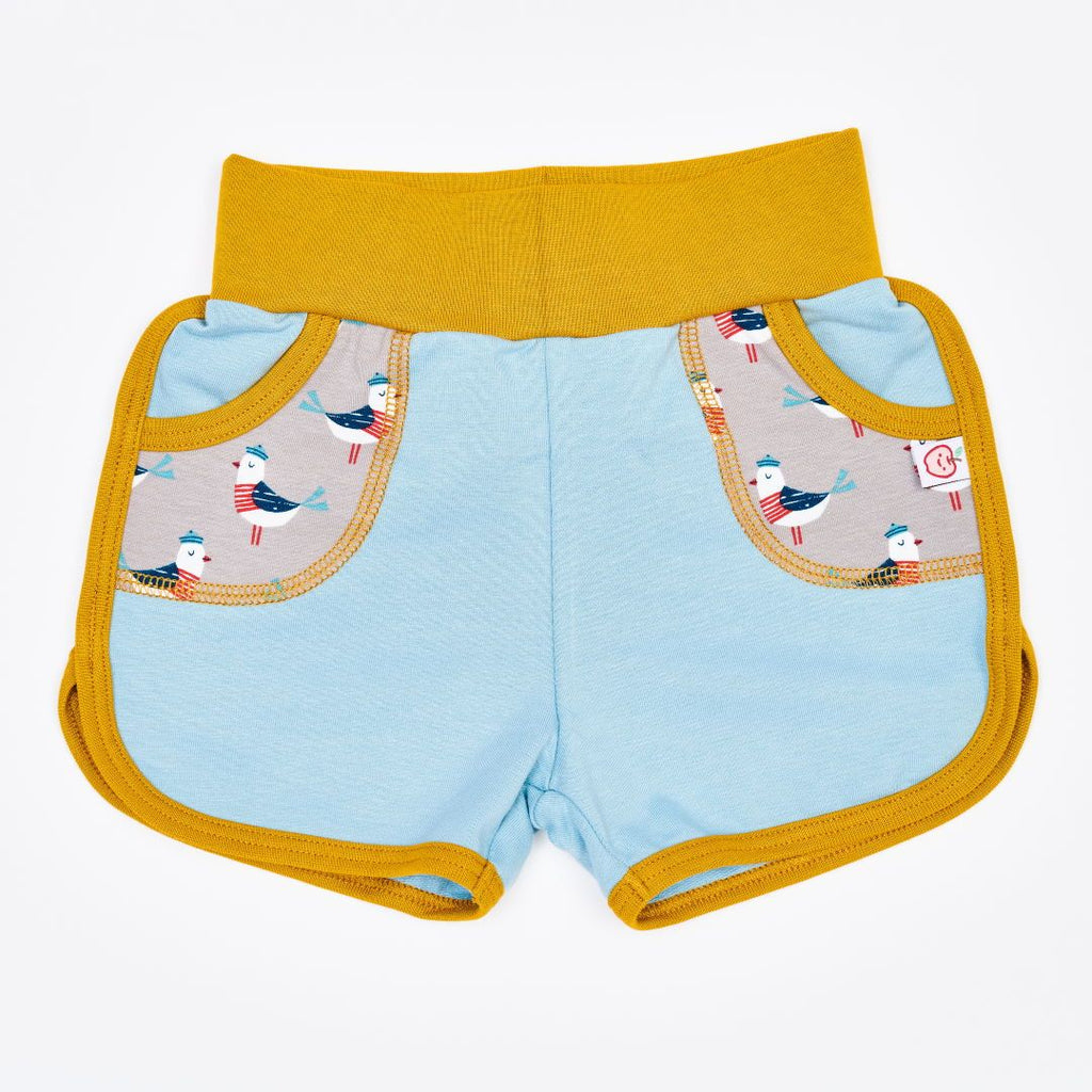 Organic shorts "Summersweat Frost | Seagull Fiete" made from 95% organic cotton and 5% elasthane