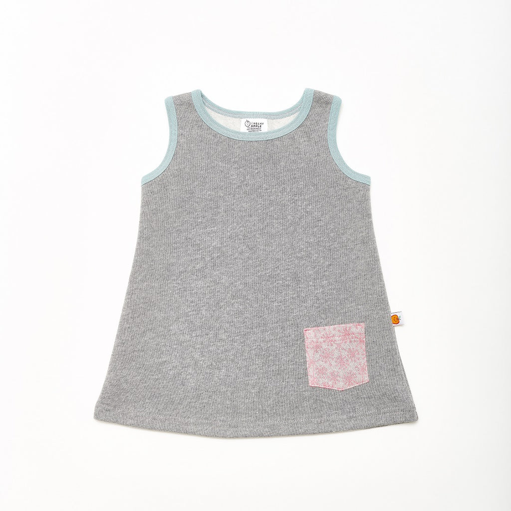 Ärmelloses Bio-Mädchenkleid mit Tasche "Sweat Grau/Pusteblume Pink" aus 100% Bio-Baumwolle